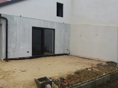 20170428_084238_Medium